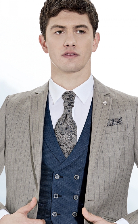 Hochzeitsanzug 1925640