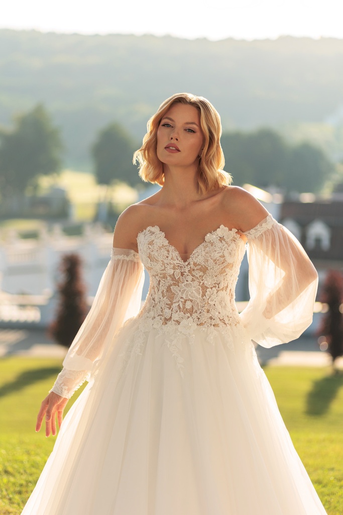 Brautkleid 1125 off shoulder sleeve